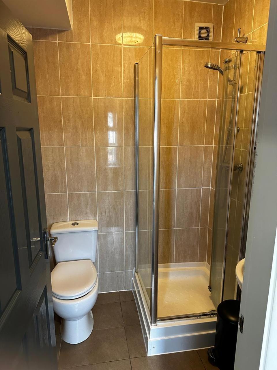 Woolpack Aparthotel Huddersfield Eksteriør bilde