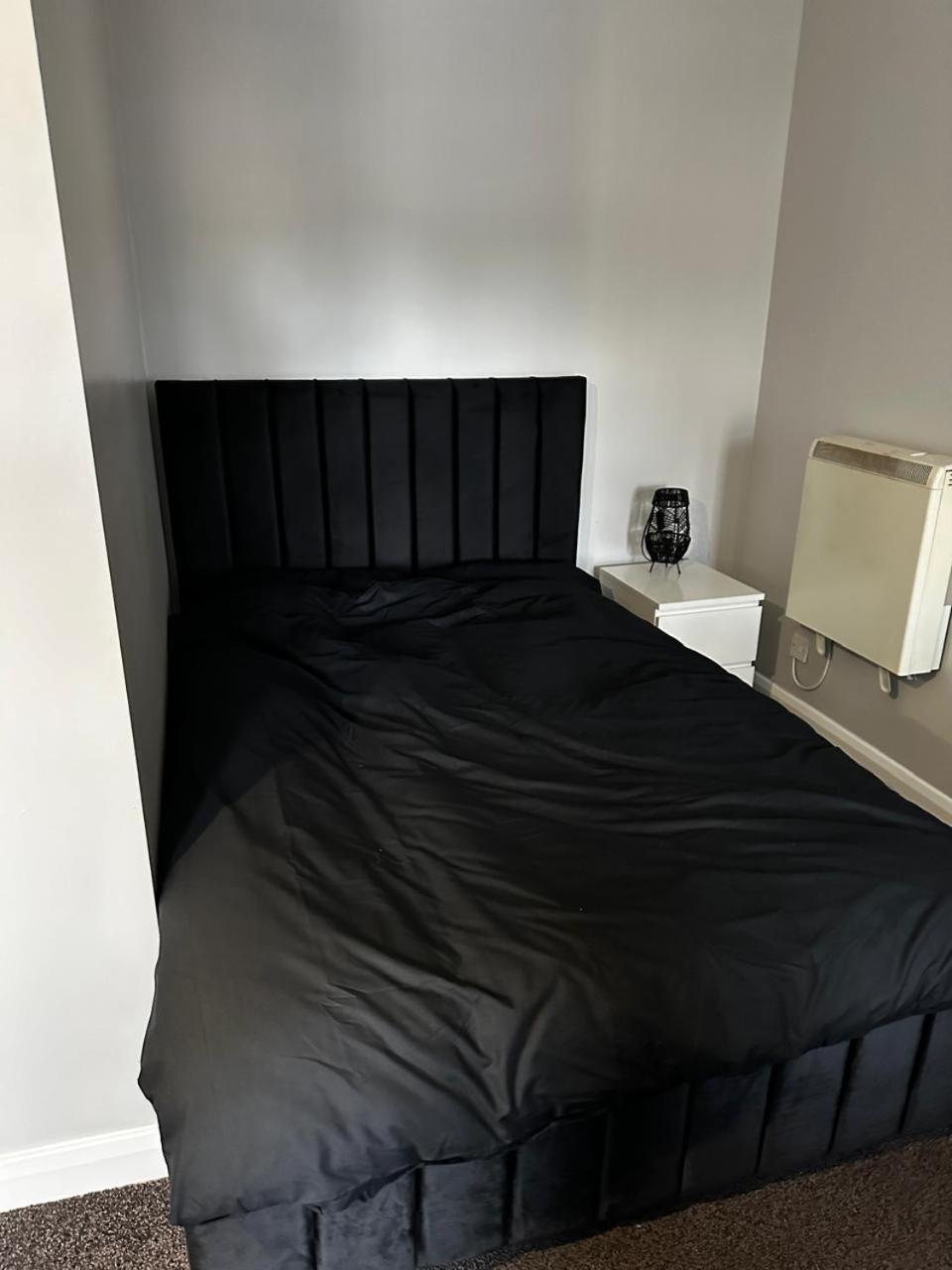 Woolpack Aparthotel Huddersfield Eksteriør bilde