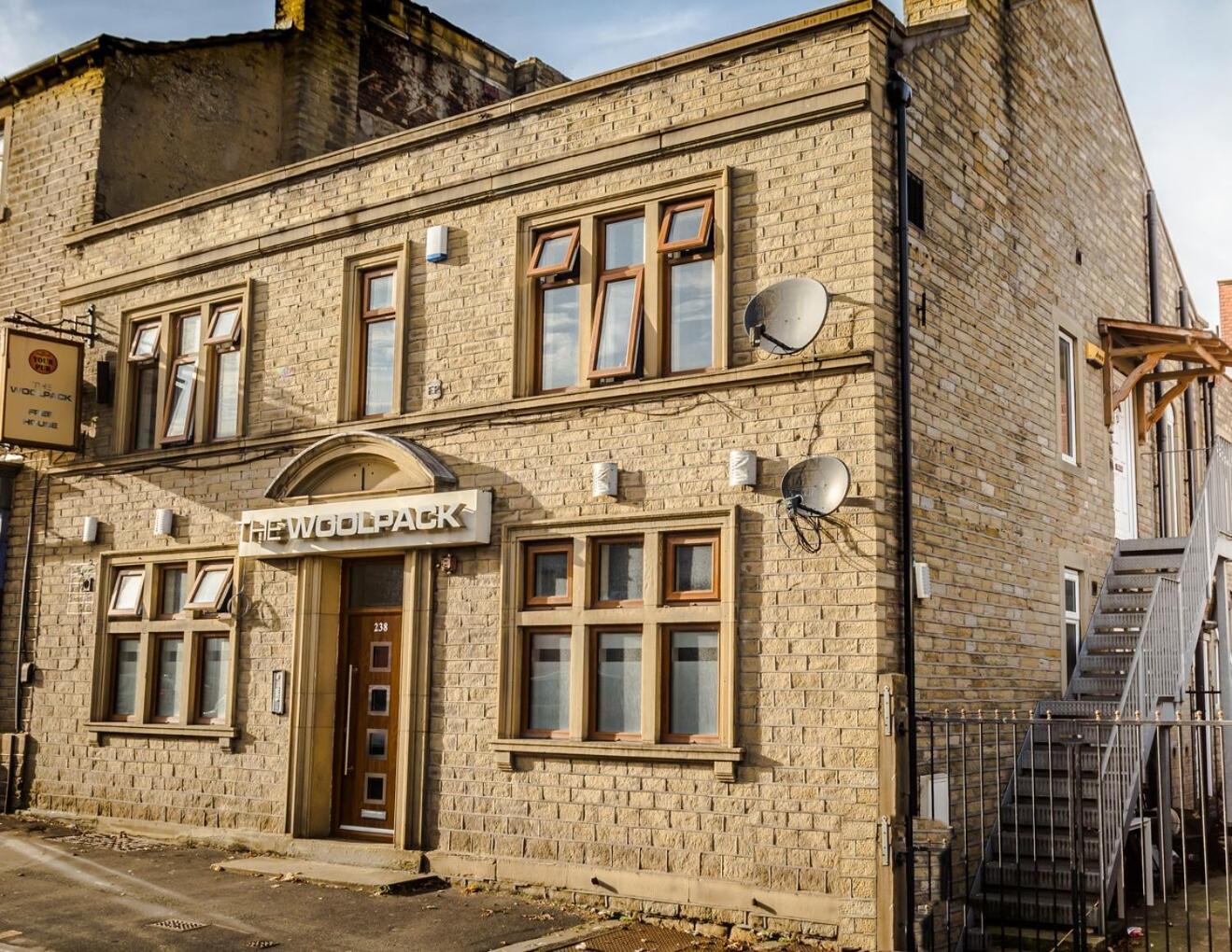 Woolpack Aparthotel Huddersfield Eksteriør bilde