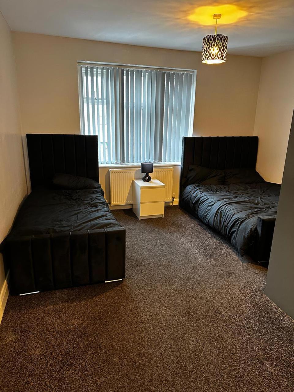Woolpack Aparthotel Huddersfield Eksteriør bilde